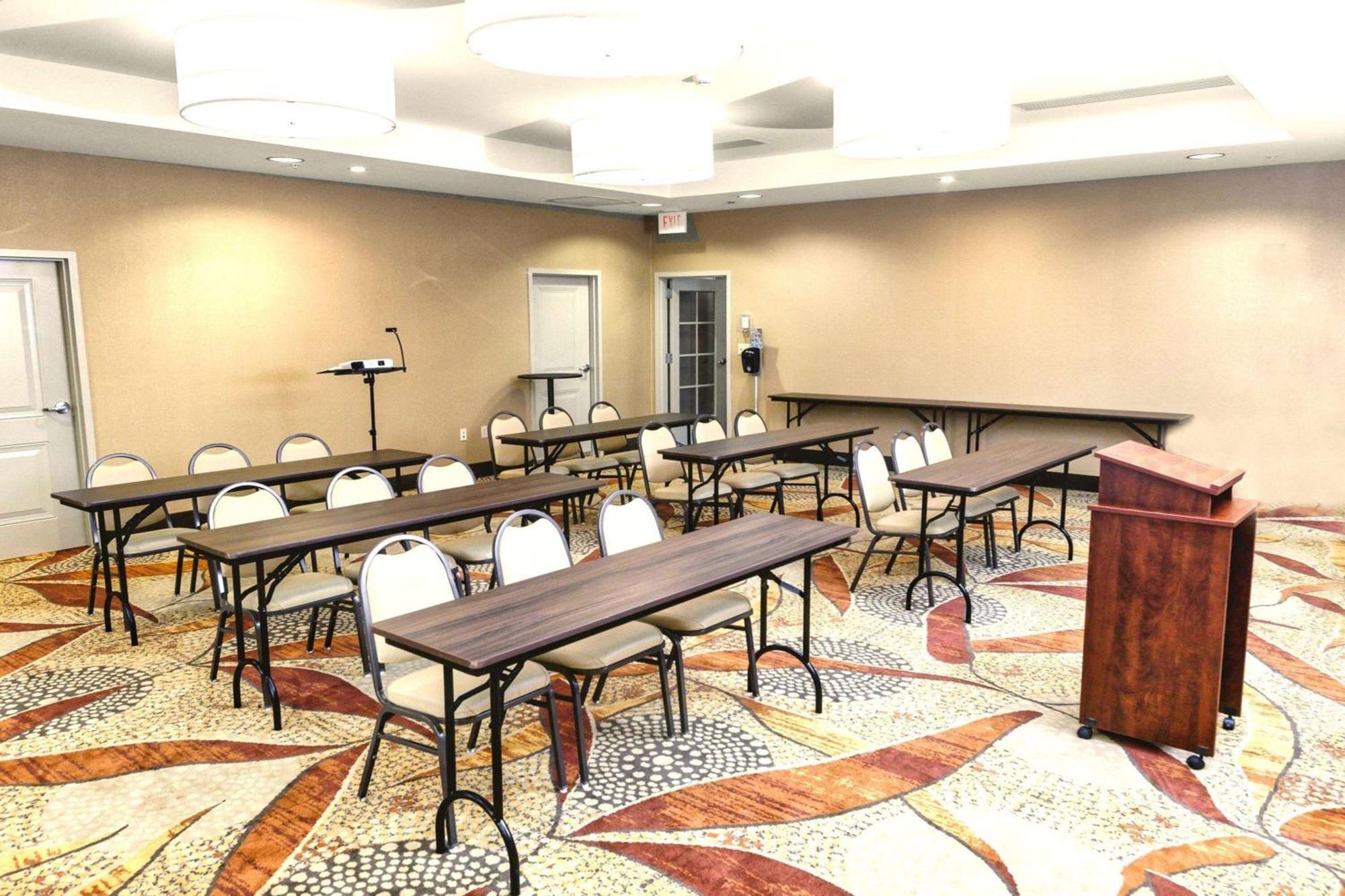 La Quinta By Wyndham Starkville At Msu מראה חיצוני תמונה