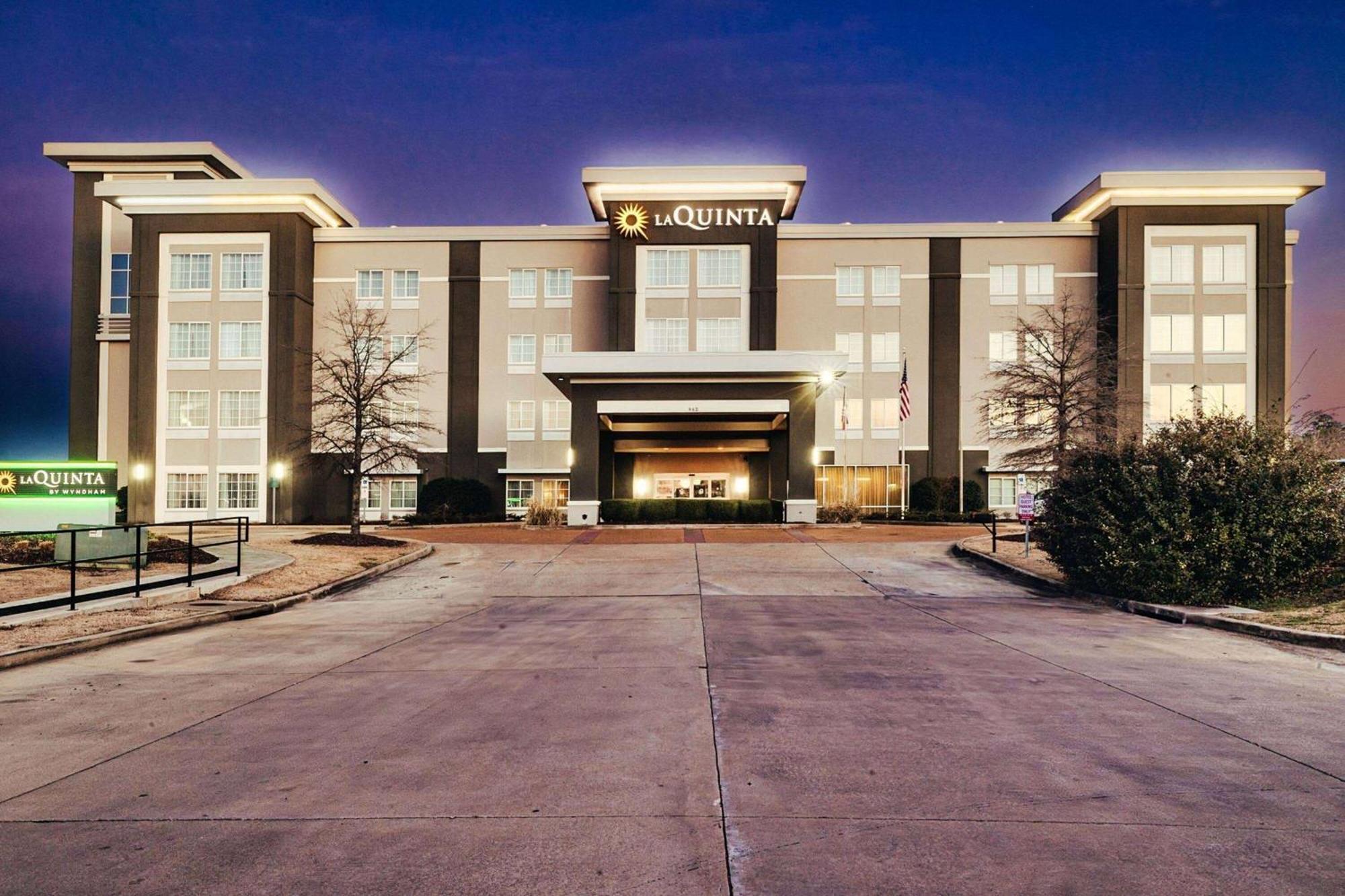 La Quinta By Wyndham Starkville At Msu מראה חיצוני תמונה