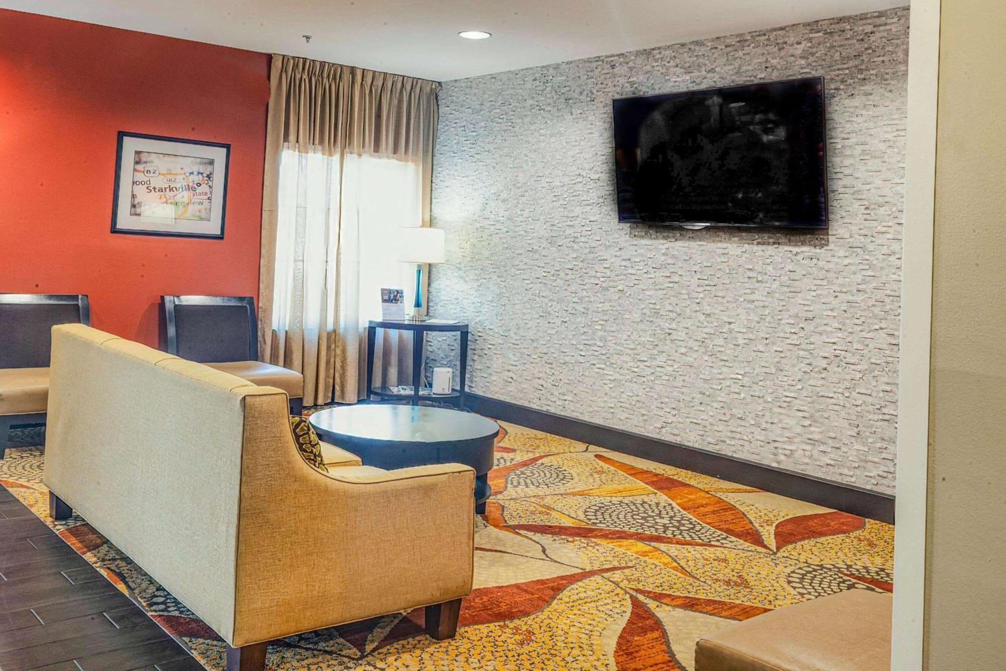 La Quinta By Wyndham Starkville At Msu מראה חיצוני תמונה